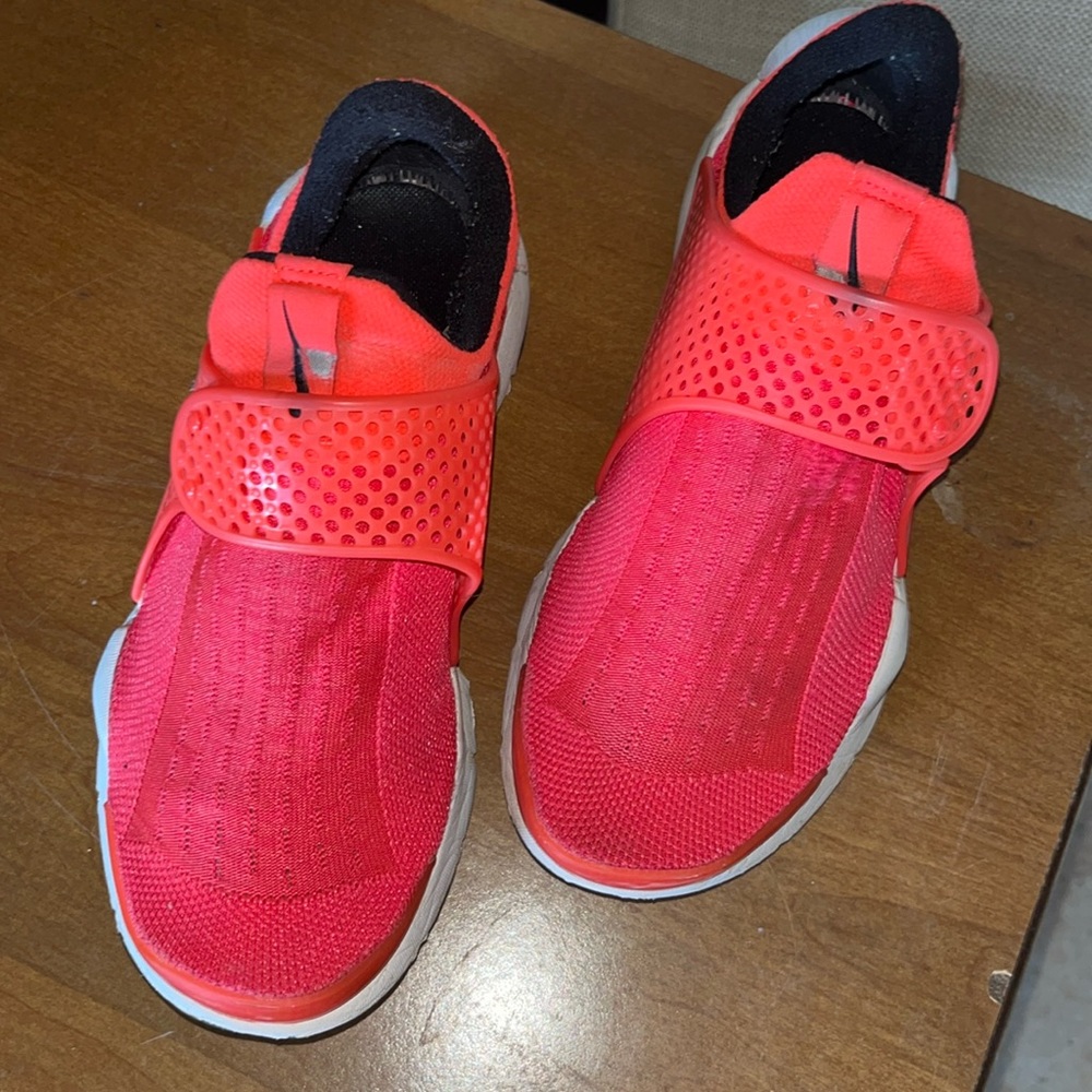 Nike Sock Dart Women’s